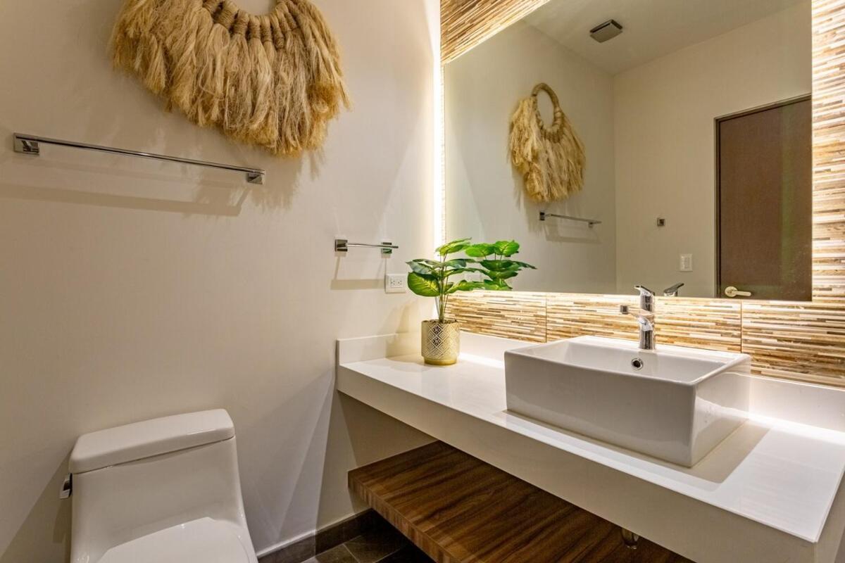 Apartment New Lux 3 Bed Gym & Pool At 101 *
