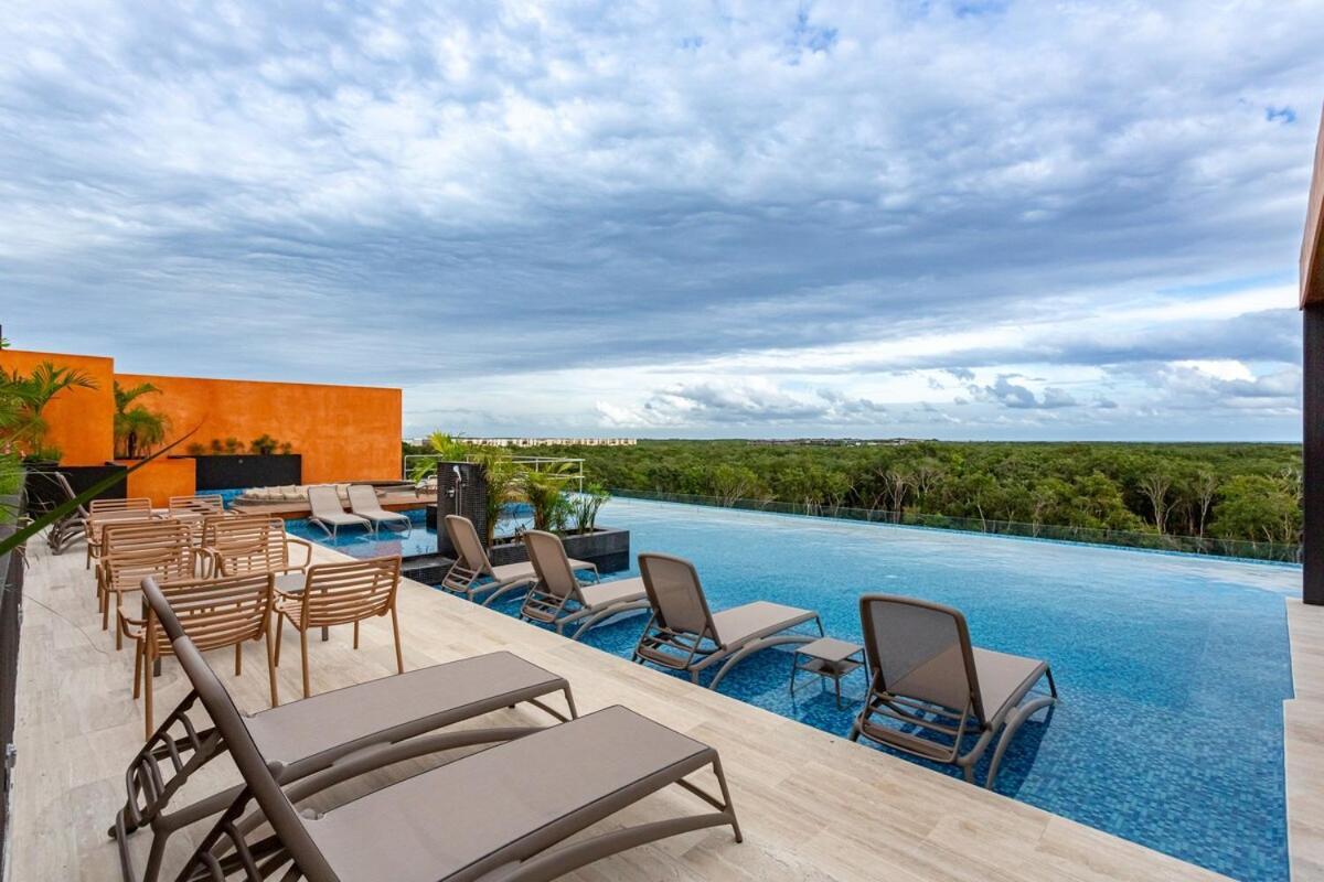 New Lux 3 Bed Gym & Pool At 101 Apartment