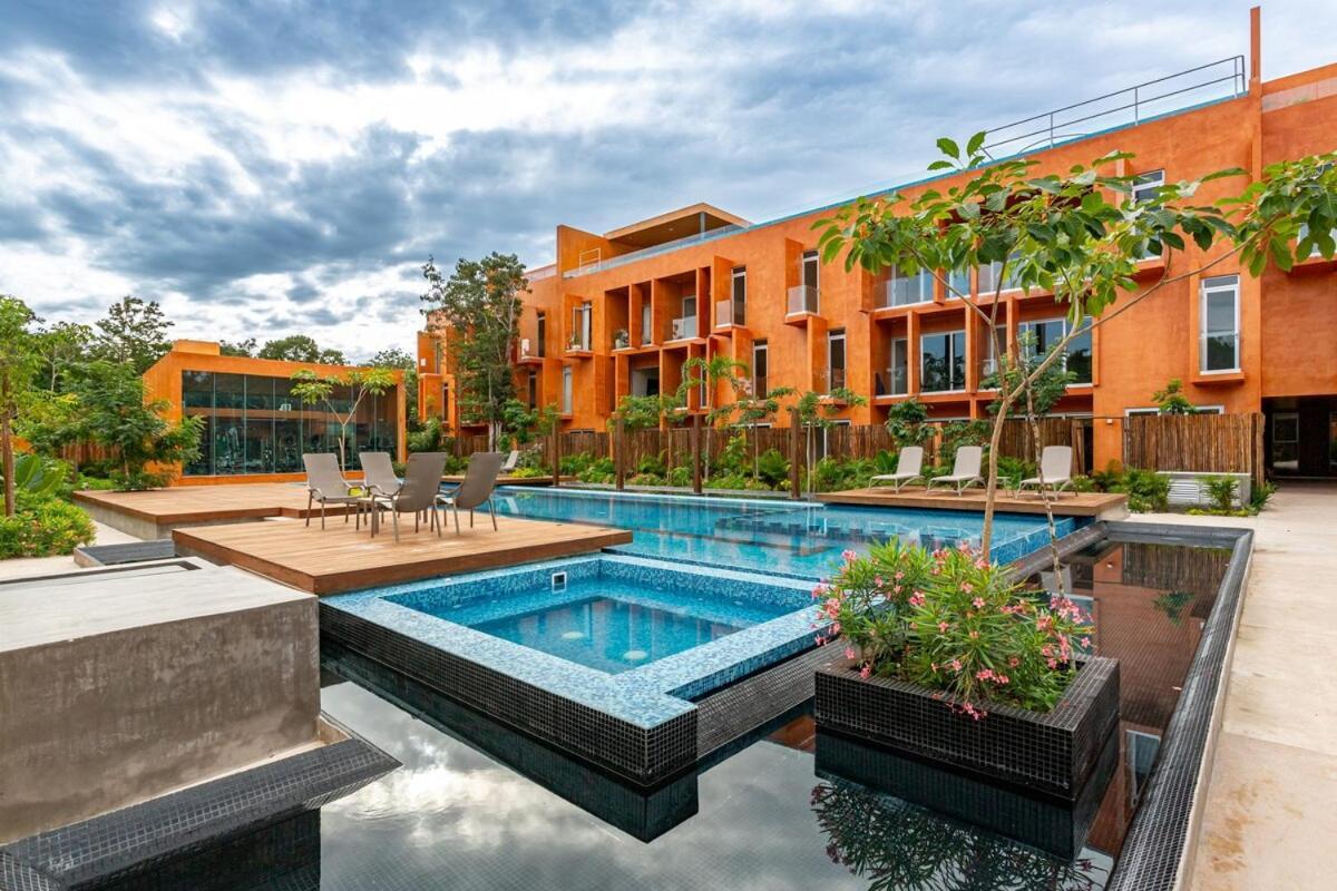 New Lux 3 Bed Gym & Pool At 101 Apartment